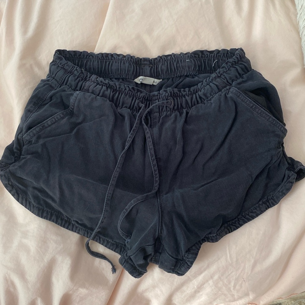 american eagle washed black jean like shorts